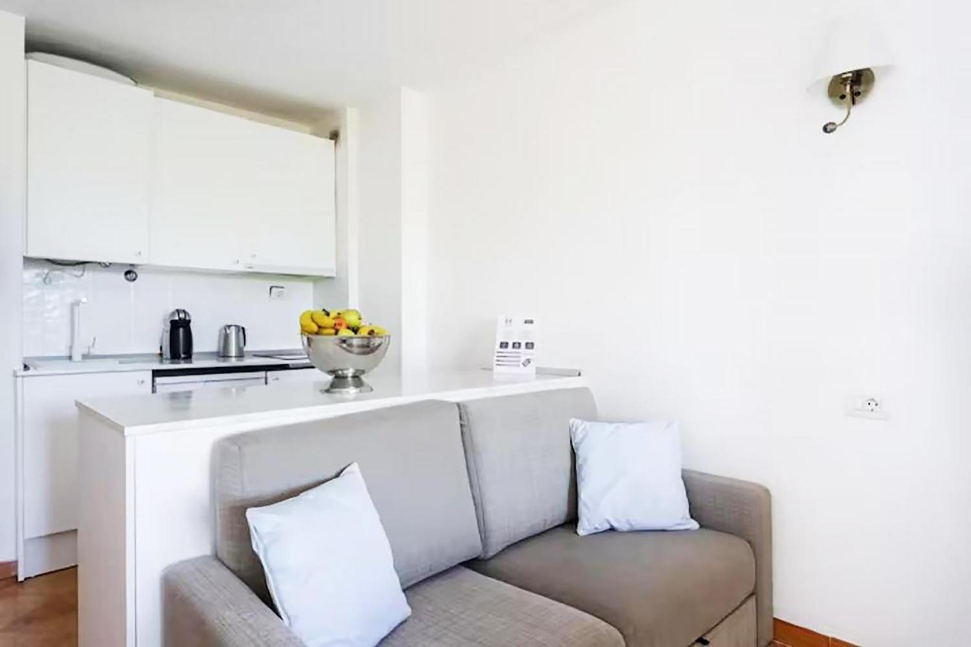 Classbnb - Seafront Studio With Beach View In The Center Of Los Cristianos Los Cristianos  Dış mekan fotoğraf